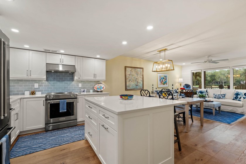 Perfectly positioned on Cougar Point Golf Course, this - Beach Condo for sale in Kiawah Island, South Carolina on Beachhouse.com