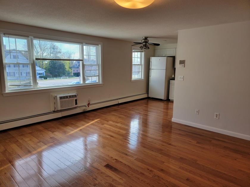 Owner is motivated to sell! This bright second floor unit is now - Beach Condo for sale in West Dennis, Massachusetts on Beachhouse.com