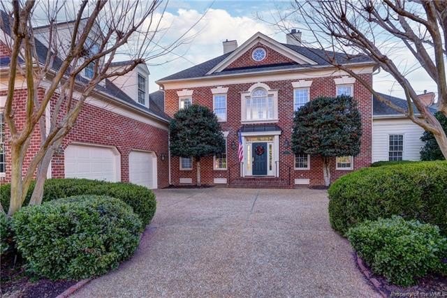 Welcome to a stunning home situated on the golf course offering - Beach Home for sale in Williamsburg, Virginia on Beachhouse.com