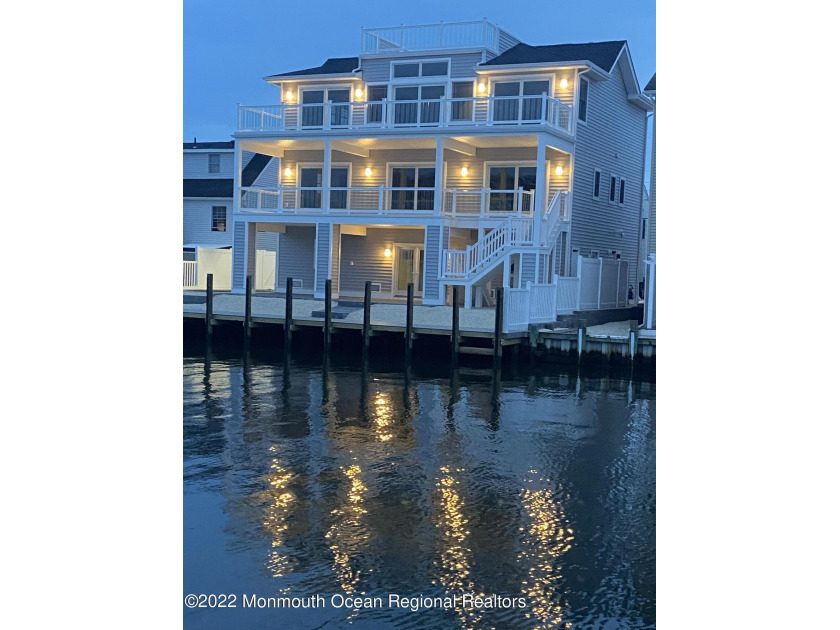 *Don't Miss Out On This Summer Immediate Occupancy* A Must See - Beach Home for sale in Manahawkin, New Jersey on Beachhouse.com