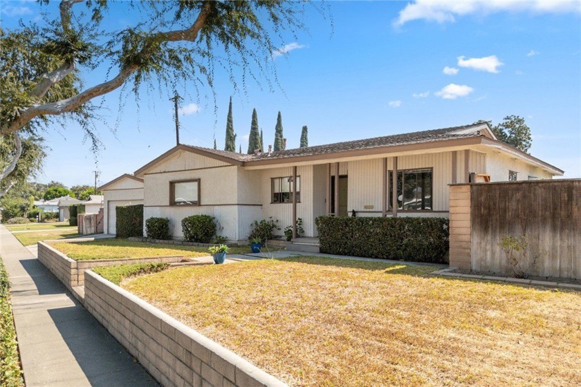 Discover the perfect blend of mid-century charm and modern - Beach Home for sale in Fullerton, California on Beachhouse.com