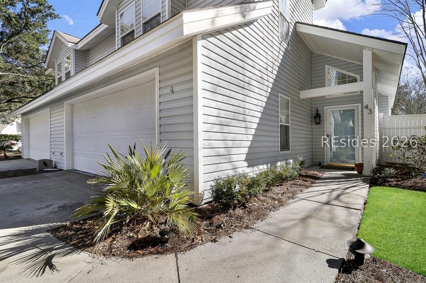 Enjoy easy Lowcountry living just a short golf cart ride from - Beach Condo for sale in Bluffton, South Carolina on Beachhouse.com