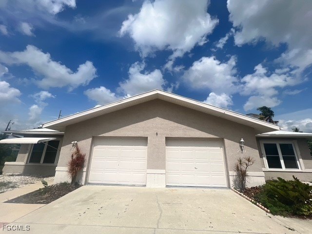 Investment Opportunity: Turnkey Duplex in Desirable Cape Coral - Beach Home for sale in Cape Coral, Florida on Beachhouse.com