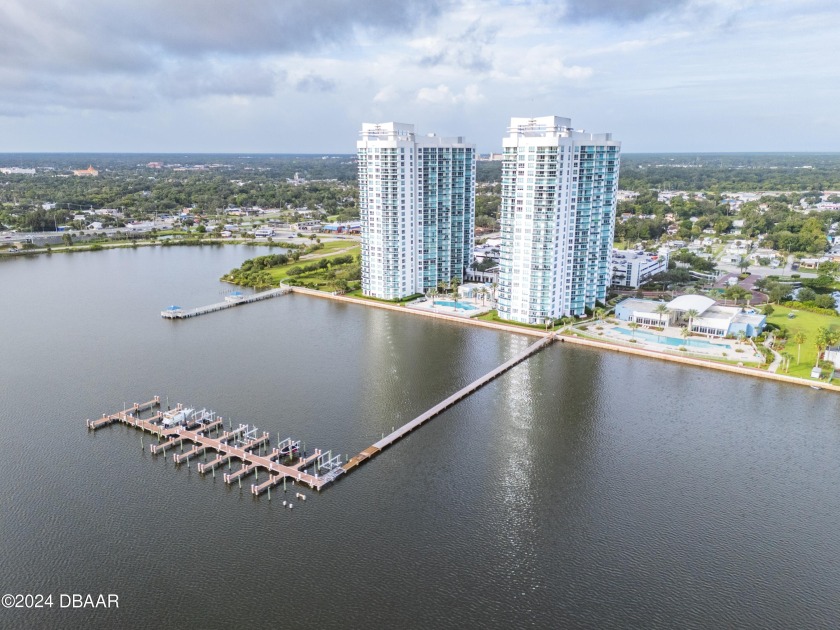 Welcome to your own slice of paradise! On the beautiful - Beach Condo for sale in Daytona Beach, Florida on Beachhouse.com