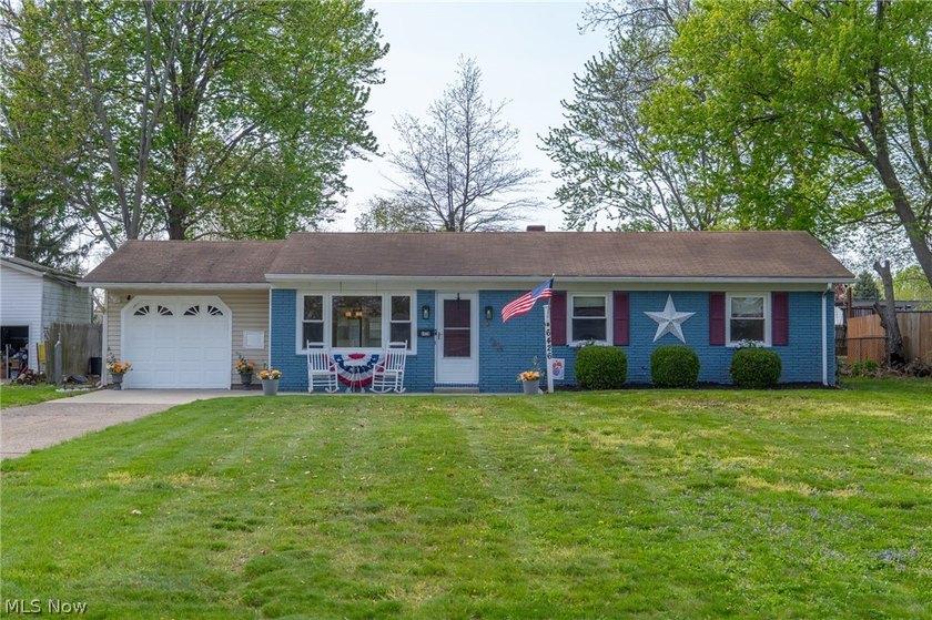 Welcome to 6426 Southgrove Rd, a well-maintained home nestled on - Beach Home for sale in Mentor, Ohio on Beachhouse.com