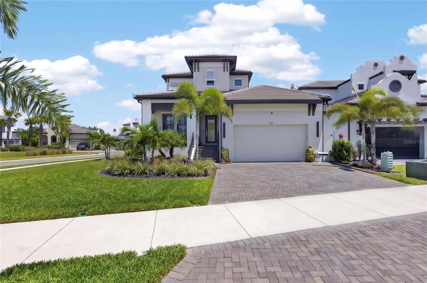 Luxury Pool Home in Antigua Cove | 1075 Seagrape Dr, Ruskin, FL - Beach Home for sale in Ruskin, Florida on Beachhouse.com
