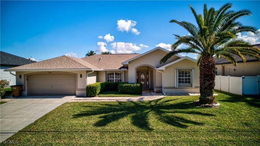 ****SIGNIFICANTLY REDUCED! SELLER IS READY TO MOVE ON TO A NEW - Beach Home for sale in Cape Coral, Florida on Beachhouse.com