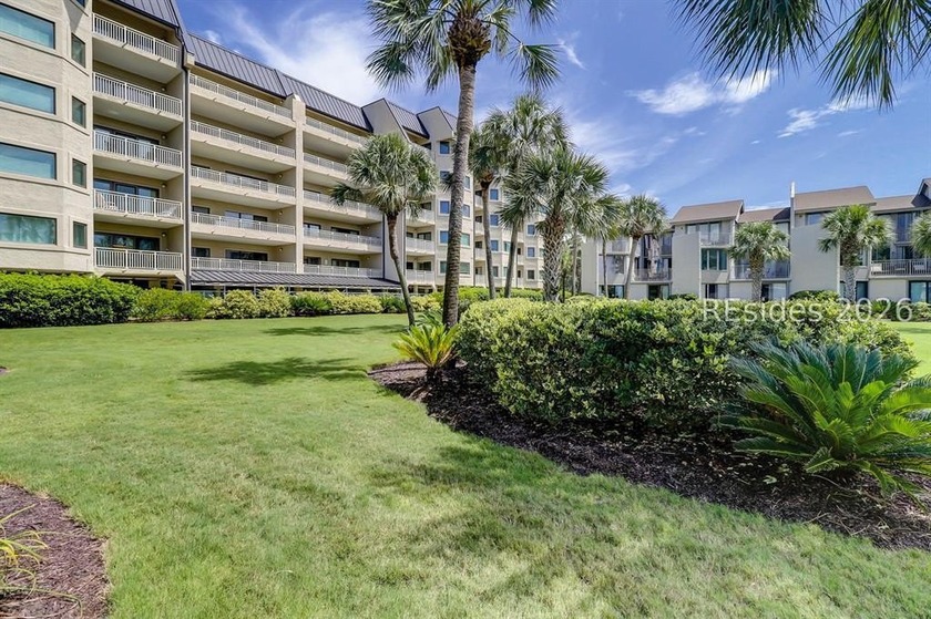 Beautifully updated 2-bedroom, 2-bath condo located just steps - Beach Condo for sale in Hilton Head Island, South Carolina on Beachhouse.com