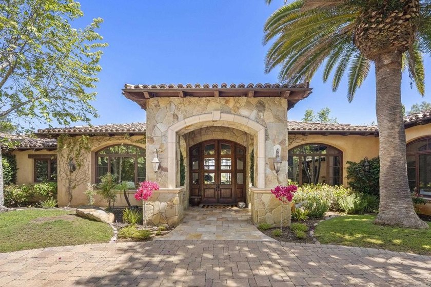Key Highlights: Gated Rancho Pacifica o Over 11,000 square feet - Beach Home for sale in Carmel Valley, California on Beachhouse.com