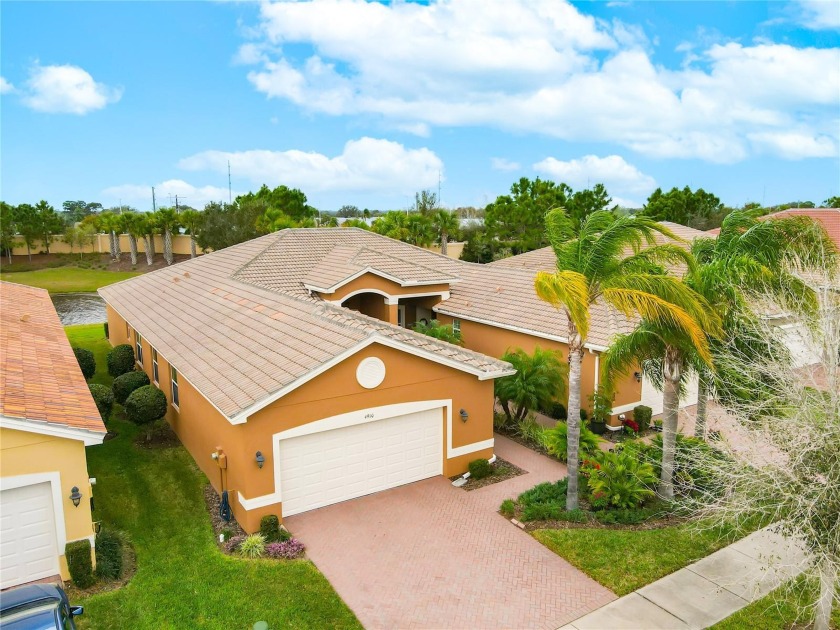 This one-of-a-kind 3 bdrm, 2 bath and oversized 2 car garage - Beach Home for sale in Wimauma, Florida on Beachhouse.com