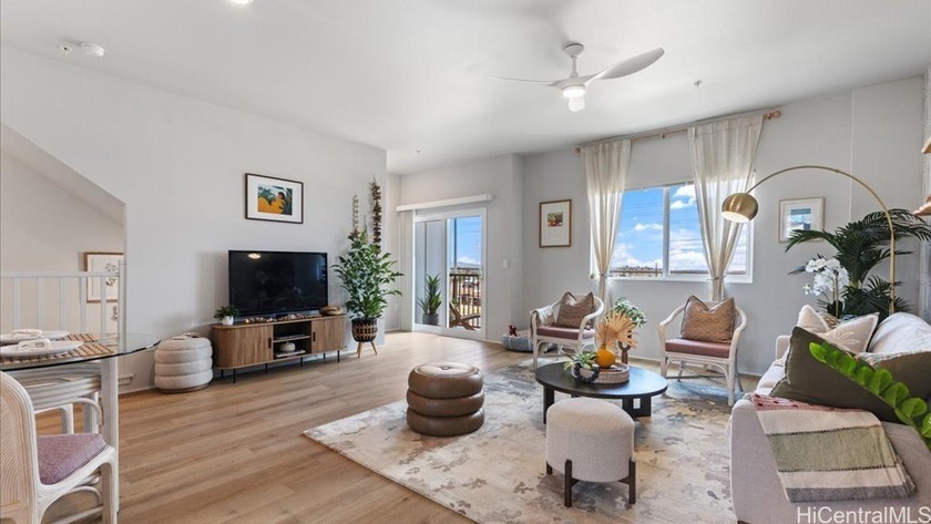 This three story FLEX(R) 3 bedroom and 3.5 bathroom condominium - Beach Condo for sale in Kapolei, Hawaii on Beachhouse.com