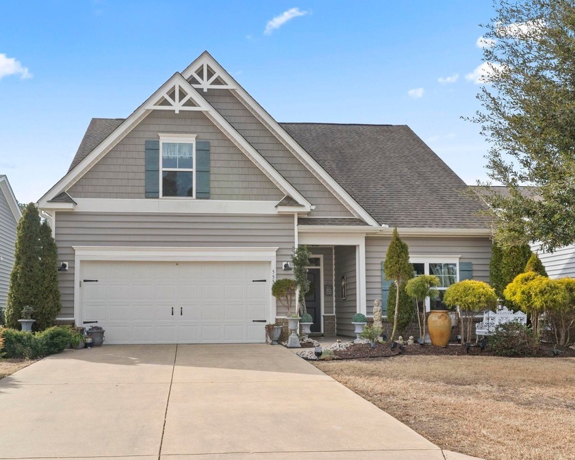 Designed by an interior designer, this gorgeous 3-bed, 2-bath - Beach Home for sale in Myrtle Beach, South Carolina on Beachhouse.com