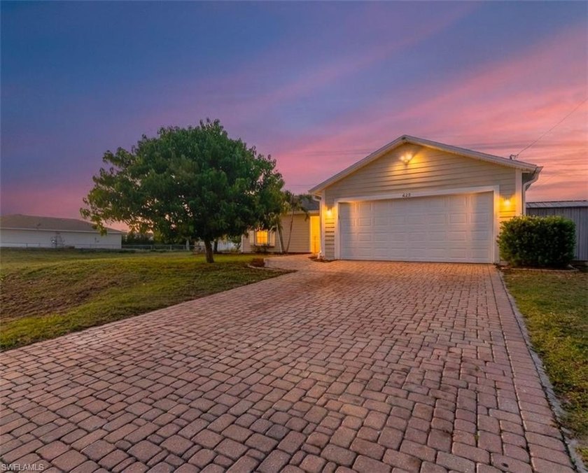 One or more photo(s) has been virtually staged, AI generated or - Beach Home for sale in Cape Coral, Florida on Beachhouse.com