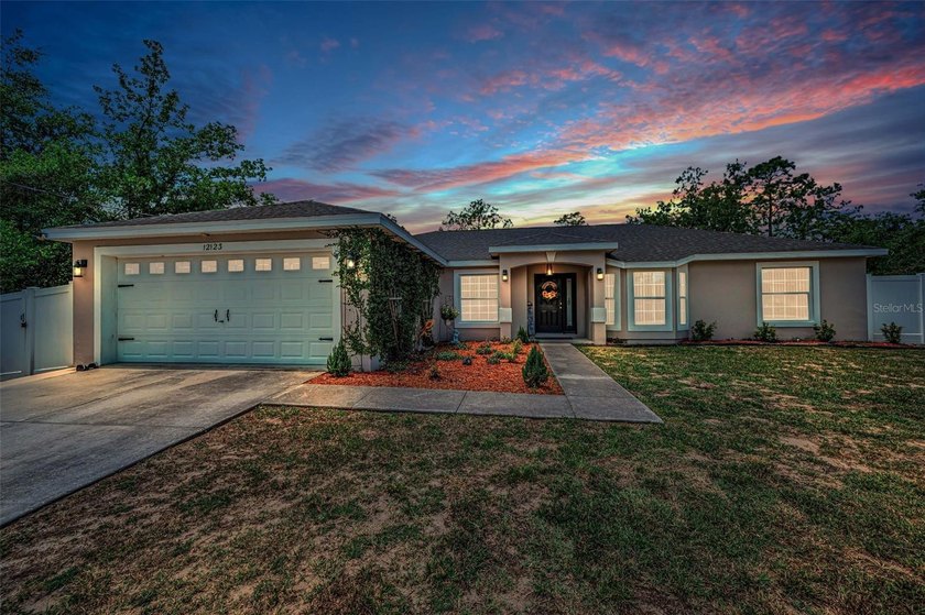 Welcome to this well-maintained home located in the desirable - Beach Home for sale in Weeki Wachee, Florida on Beachhouse.com