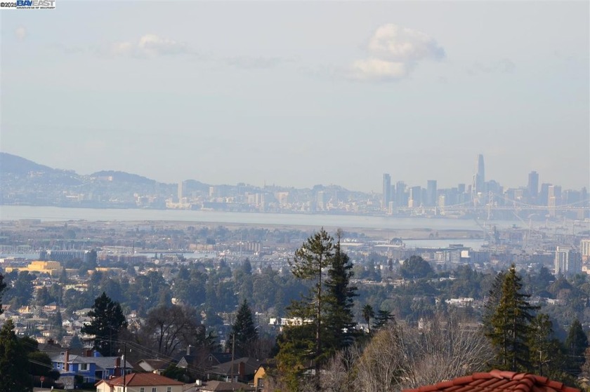 Dramatic sweeping views of the Bay on this six thousand-plus - Beach Lot for sale in Oakland, California on Beachhouse.com