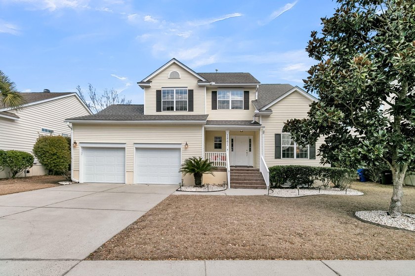 Experience the excitement and convenience of Country Club living - Beach Home for sale in Mount Pleasant, South Carolina on Beachhouse.com