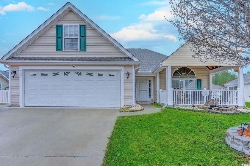 AMAZING OPPORTUNITY to own this 4 bedroom, 2 bath home in 57th - Beach Home for sale in Longs, South Carolina on Beachhouse.com