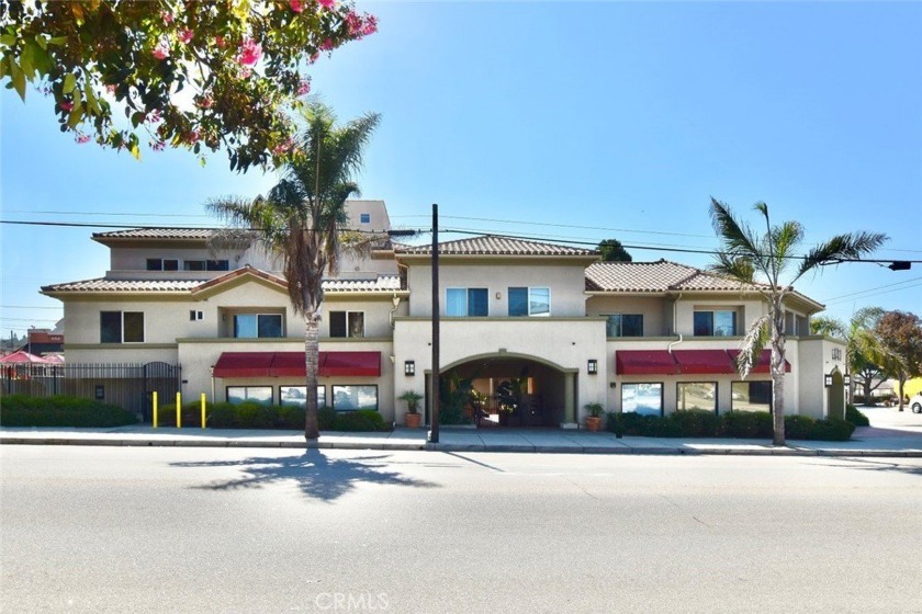 Discover coastal luxury living in the heart of downtown Morro - Beach Condo for sale in Morro Bay, California on Beachhouse.com