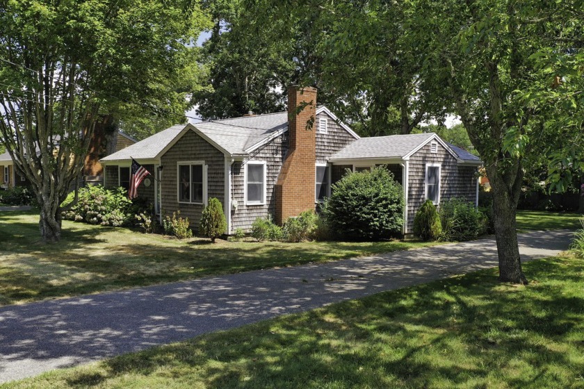 This wonderful Ranch home in beautiful Falmouth Heights offers - Beach Home for sale in Falmouth, Massachusetts on Beachhouse.com