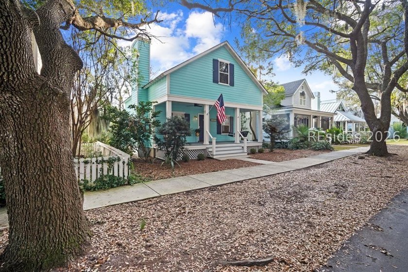 Tucked into the heart of Port Royal's Old Village, this charming - Beach Home for sale in Port Royal, South Carolina on Beachhouse.com