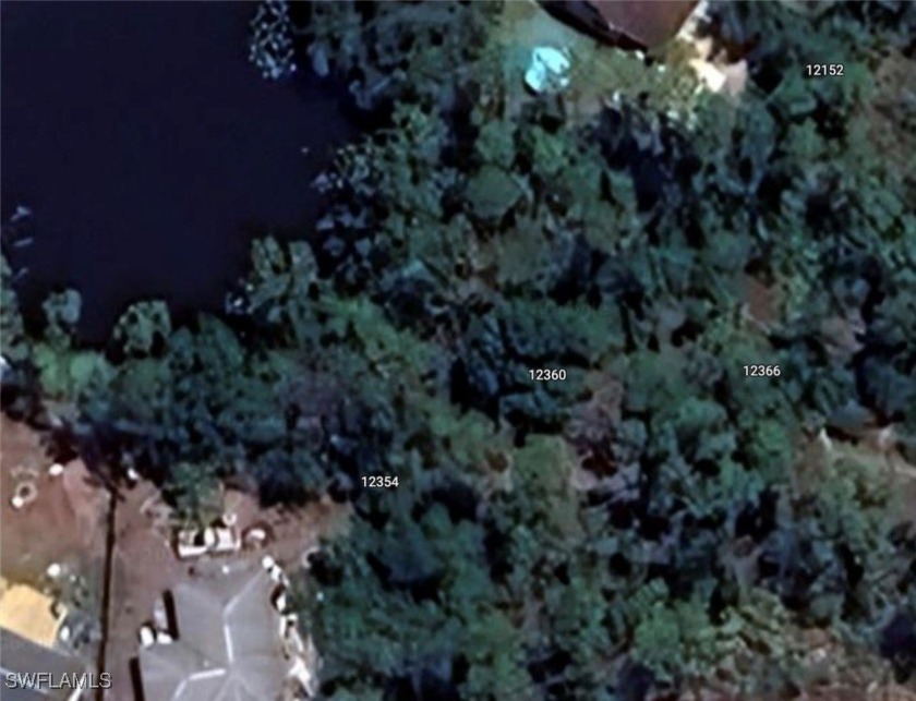 This lakefront residential lot offers breathtaking views and a - Beach Lot for sale in Punta Gorda, Florida on Beachhouse.com