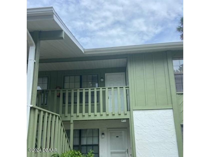 PRICE REDUCED! Here's a great opportunity to get a 2 bedroom 1 - Beach Condo for sale in Daytona Beach, Florida on Beachhouse.com