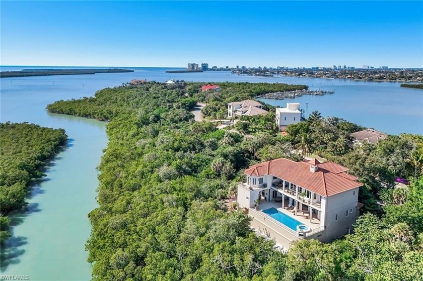 Paradise is redefined at this elevated waterfront estate, where - Beach Home for sale in Marco Island, Florida on Beachhouse.com