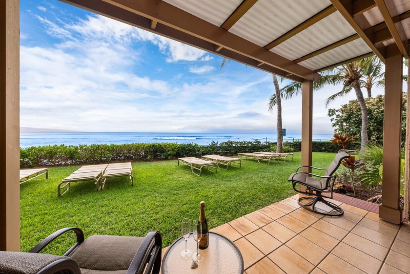 A very rare location at the Mahana, a direct oceanfront, corner - Beach Condo for sale in Lahaina, Hawaii on Beachhouse.com