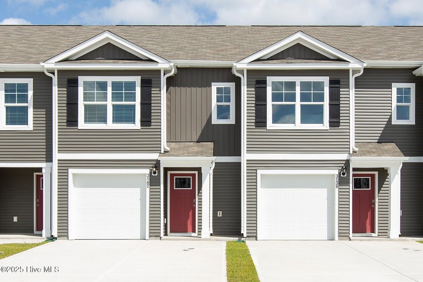 BIKE TO THE BEACH. New Townhome Construction! Waterside - Beach Townhome/Townhouse for sale in Surf City, North Carolina on Beachhouse.com