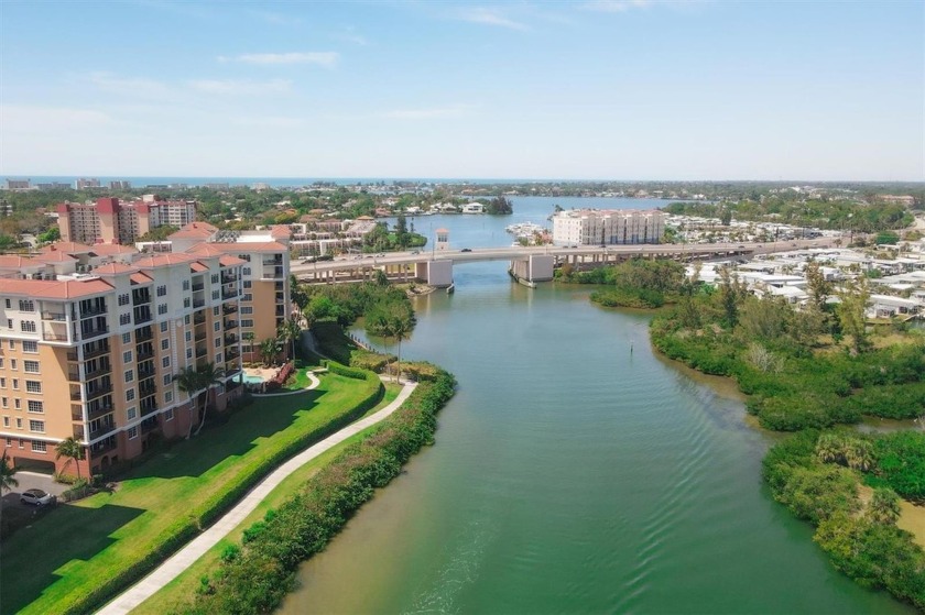 PRICE REDUCED! Experience the best of Florida living in this - Beach Condo for sale in Venice, Florida on Beachhouse.com