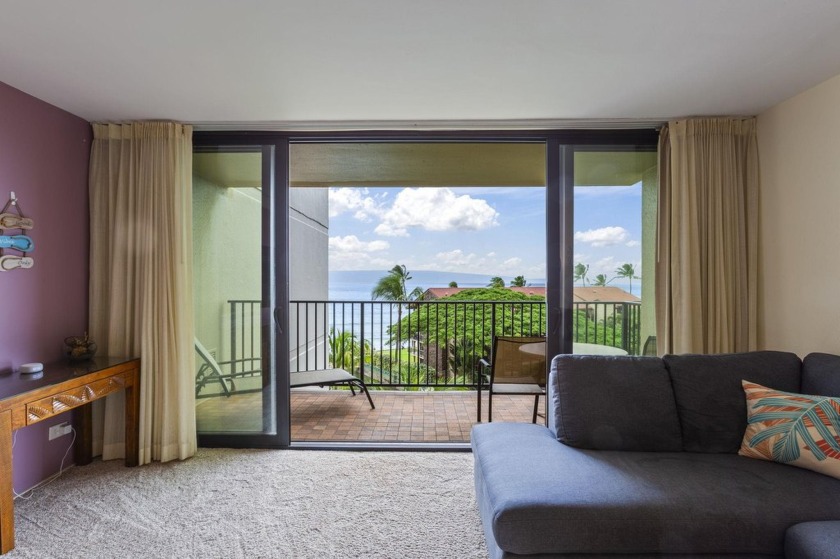 Hotel Zoned.  This one-bedroom, one-bath ocean & mountain view - Beach Condo for sale in Lahaina, Hawaii on Beachhouse.com