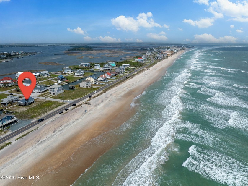 Welcome to your very own slice of seaside paradise- an - Beach Home for sale in North Topsail Beach, North Carolina on Beachhouse.com