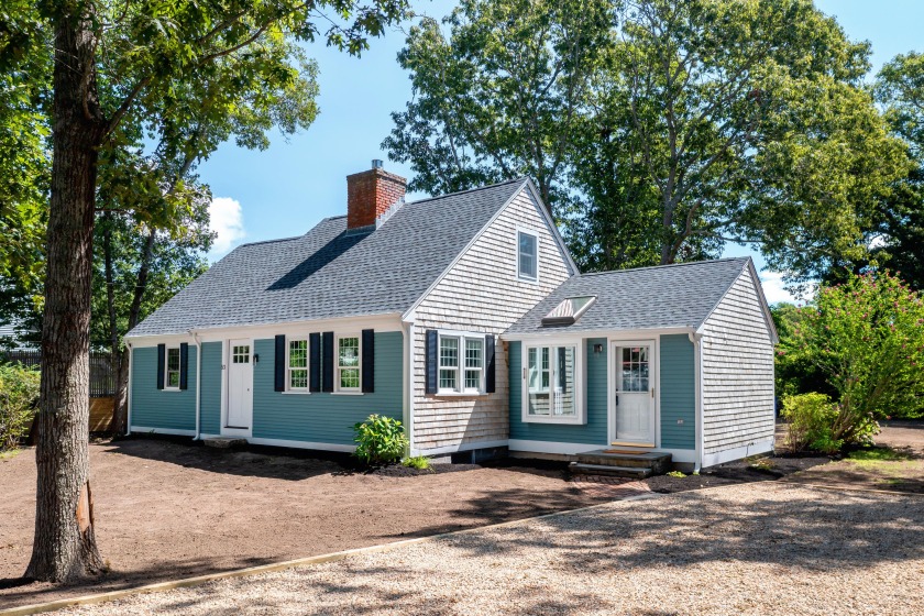 Welcome to 53 Monument Neck Rd. offering a perfect blend of - Beach Home for sale in Bourne, Massachusetts on Beachhouse.com