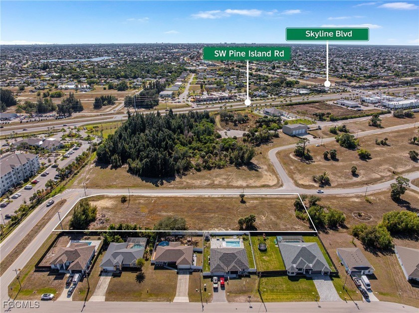 Exceptional opportunity to acquire a vacant commercial lot in - Beach Commercial for sale in Cape Coral, Florida on Beachhouse.com
