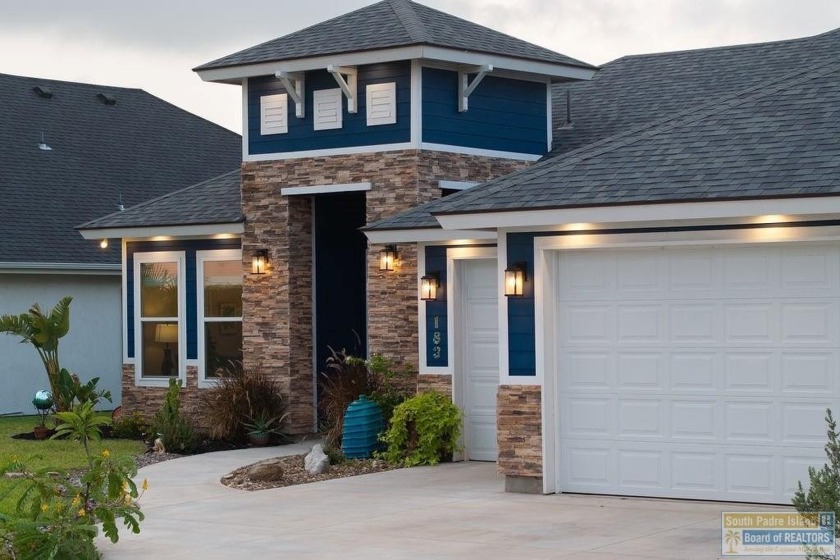 Owner/Agent - Motivated Sellers! Rare .21+ acre landscaped - Beach Home for sale in Laguna Vista, Texas on Beachhouse.com