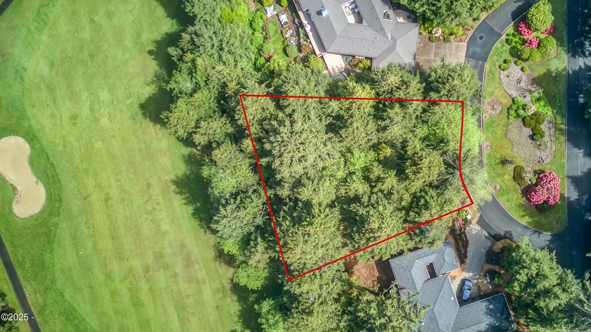 Discover this Fabulous frontage lot on the Award winning - Beach Lot for sale in Gleneden Beach, Oregon on Beachhouse.com