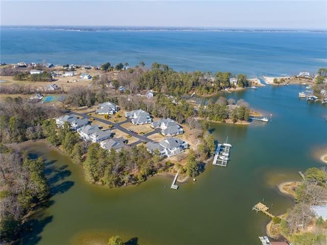 Welcome to Chesapeake Watch, a quiet beautifully maintained - Beach Home for sale in Deltaville, Virginia on Beachhouse.com