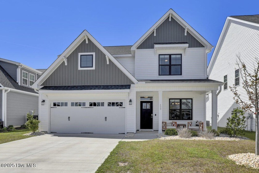 Welcome to this stunning Craftsman-style home in Magnolia - Beach Home for sale in Hampstead, North Carolina on Beachhouse.com