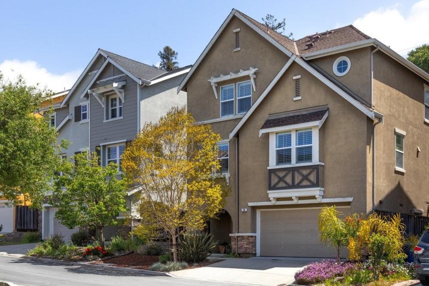 If what you want is big and beautiful, welcome to this centrally - Beach Home for sale in Santa Cruz, California on Beachhouse.com