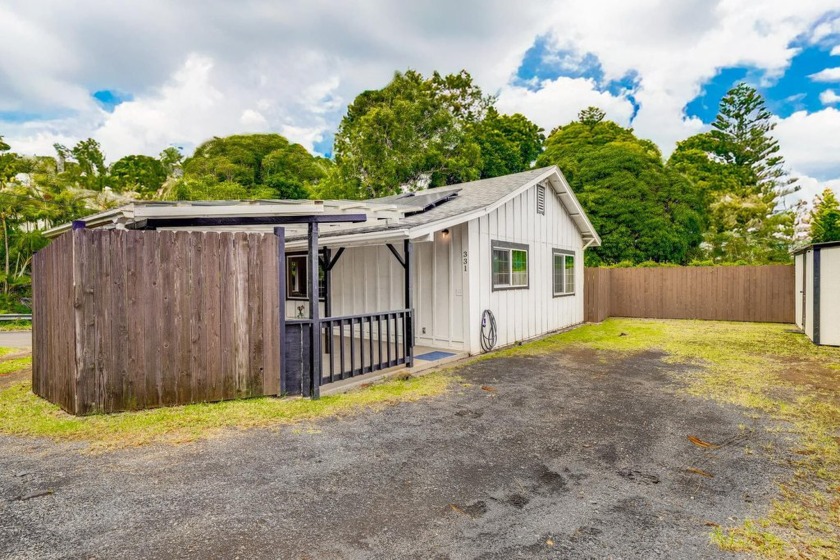 Welcome to 331 West Kuiaha Road, a charming Haiku property - Beach Home for sale in Haiku, Hawaii on Beachhouse.com