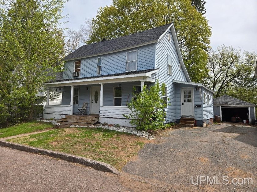 Check out this affordable 1500 square foot, 4-bedroom home in - Beach Home for sale in Lake Linden, Michigan on Beachhouse.com