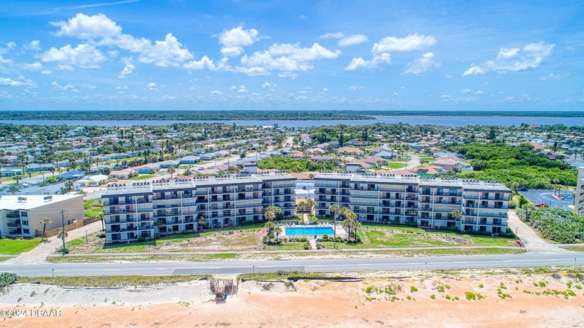 Perched in a prime location, this condo boasts breathtaking - Beach Condo for sale in Ormond Beach, Florida on Beachhouse.com