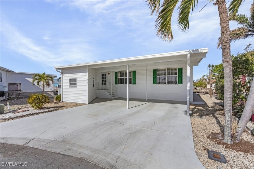 WATERFRONT 3 BR/2 BA MODULAR ON THE WATER!!! This home was free - Beach Home for sale in St. James City, Florida on Beachhouse.com