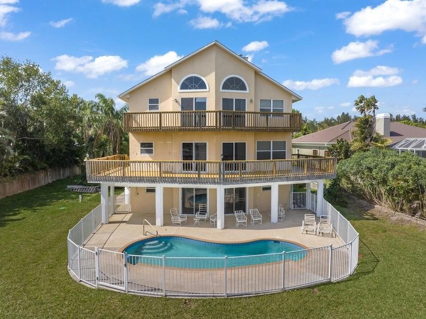 Private NEWLY Renovated Dock with boat lift & separate jet ski - Beach Home for sale in Sebastian, Florida on Beachhouse.com