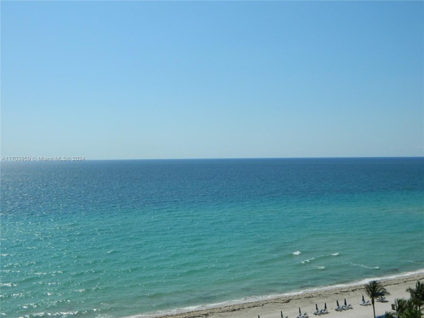 CLEAN OCEANFRONT UNIT GREAT - Beach Condo for sale in Sunny Isles Beach, Florida on Beachhouse.com