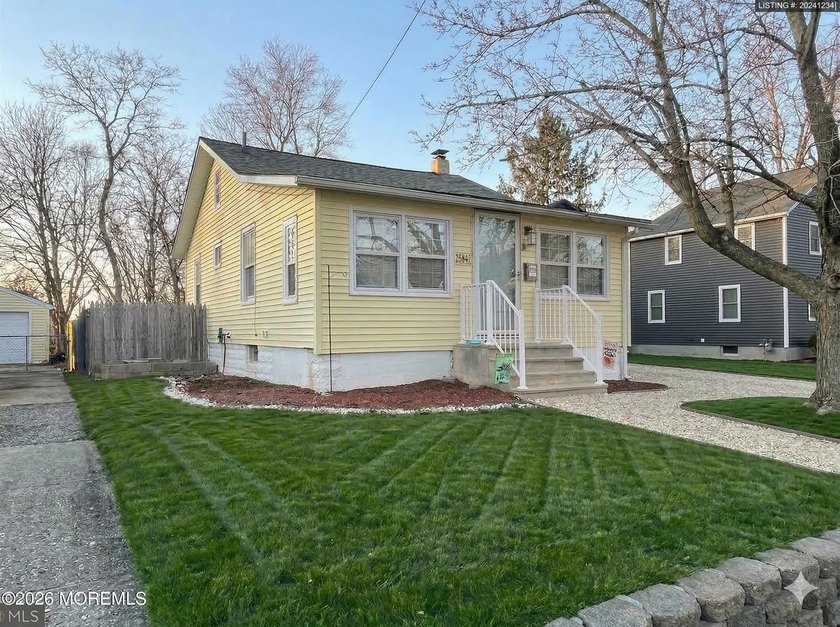 Discover the perfect condo alternative in this beautifully - Beach Condo for sale in Keyport, New Jersey on Beachhouse.com