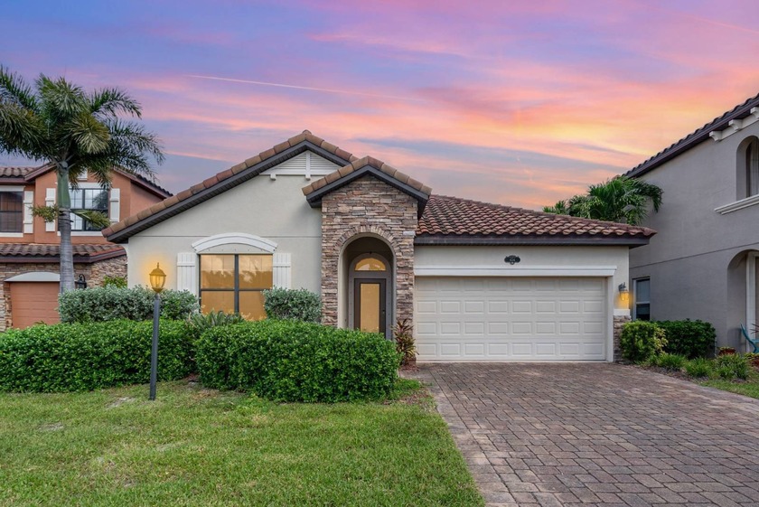 Welcome to this beautifully maintained 3-bdrm, 2-bath home in - Beach Home for sale in Satellite Beach, Florida on Beachhouse.com