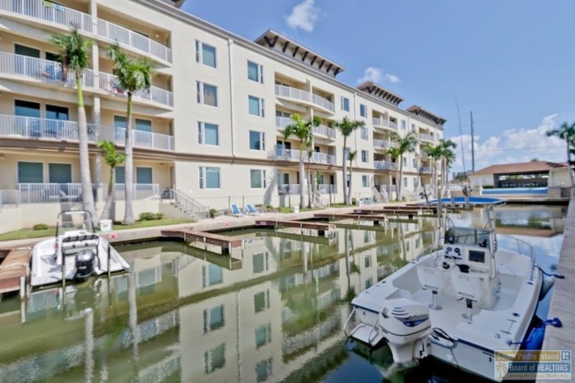 Las Marinas #204 is an exquisite, fully furnished condominium - Beach Condo for sale in South Padre Island, Texas on Beachhouse.com