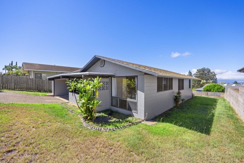 Welcome to this Single level 3-bedroom, 2-bathroom home with - Beach Home for sale in Pukalani, Hawaii on Beachhouse.com