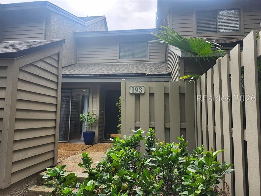 Beautiful 2-bedroom, 2.5-bath townhome located in the highly - Beach Condo for sale in Hilton Head Island, South Carolina on Beachhouse.com